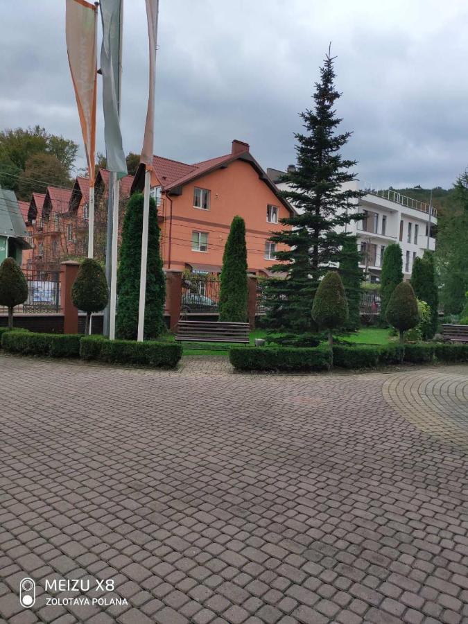 Золота Поляна Daire Dış mekan fotoğraf